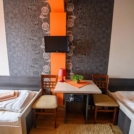 Restauracja Sara 2* Laskowa (Limanowa)