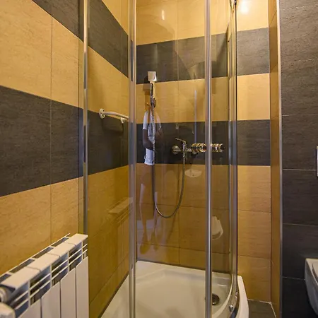 Restauracja Sara Hotel 2*