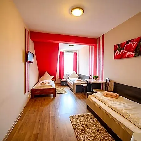 Restauracja Sara 2* Laskowa (Limanowa)